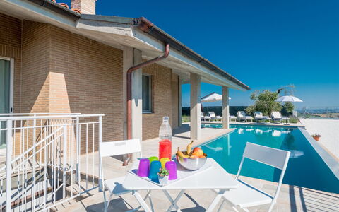 Casa di Eolo 8+2: Piscine, Mobilier De Jardin, Meubles, Recours, Chaise, Composite, Loisir, Balancelle, Ombre, Villa