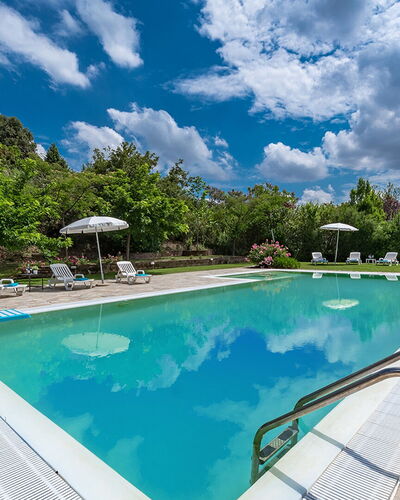 Villa Ambrah 12+1: Bleu, Piscine, Recours, Jardin, Aménagement Paysager, Eco Hôtel, Thermes, Mobilier De Jardin, Caractéristique De L'Eau, À Feuilles Persistantes
