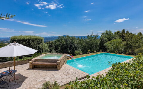 Villa Il Cedro 10+1: Bleu, Piscine, Jardin, Caractéristique De L'Eau, Recours, Aménagement Paysager, Arrière-Cour, Eco Hôtel, Dalle, Ombre