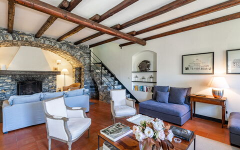 Villa Baia Blu 12: Meubles, Design Intérieur, Canapé, Sol, Plafond, Sol, Pièce, Salon, Domicile, Chaise