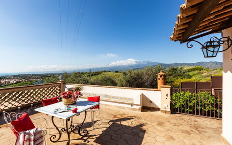 Villa Alba 12: Plante D'Appartement, Pot De Fleur, Recours, Eco Hôtel, Hacienda, Villa, Balcon, Cour