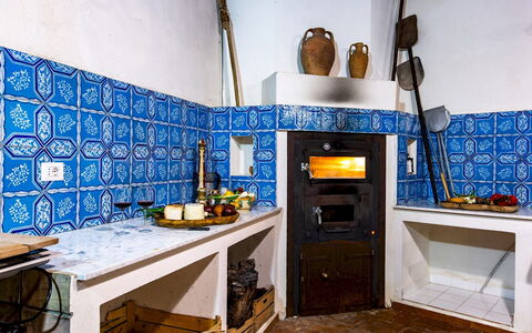 Villa Alba 12: Sol, Tuile, Pièce, Cuisine, Conception, Le Fourneau, Cuisinière, Appareil De Cuisine, Comptoir, Plante D'Appartement