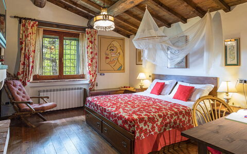 La Cerqua 8: Meubles, Design Intérieur, Mur, Chambre, Lit, Linge, Plafond, Drap De Lit, Textile, Literie
