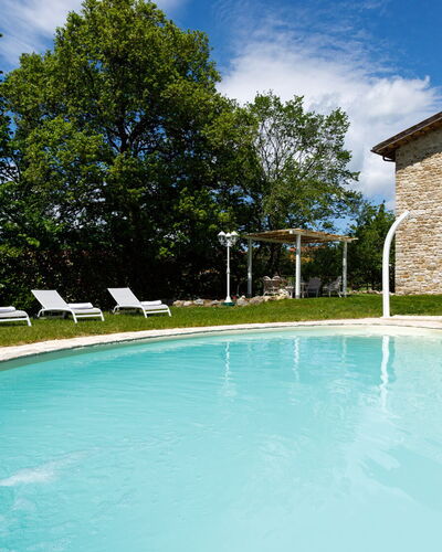 Villa Agostini 10: Bleu, Piscine, Ferme, Biens, Recours, Villa, Pelouse, Cour, Aménagement Paysager, Thermes