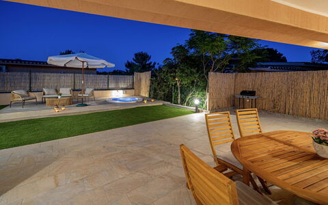 Villa Gea 8: Sol, Sol, Ombre, Jardin, Mobilier De Jardin, Piscine, Eco Hôtel, Tache De Bois, Éclairage Paysager, Arrière-Cour