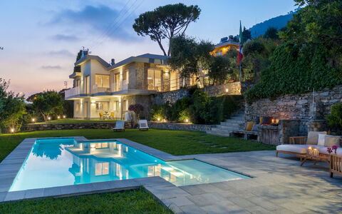 Villa Scirocco 10+2: Zone Résidentielle, Piscine, Biens, Domicile, Jardin, Recours, Manoir, Aménagement Paysager, Villa, Cour