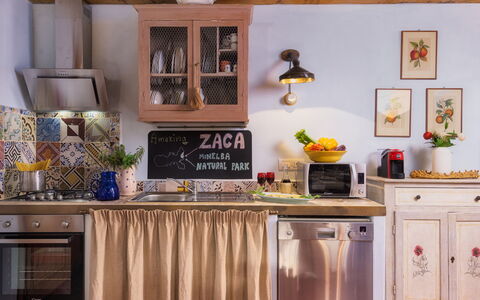 Villa Zaca 6: Cuisine, Meubles, Design Intérieur, Appareil De Cuisine, Principaux Appliance, Comptoir, Cabinetry, Sol, Pièce, Éclairage