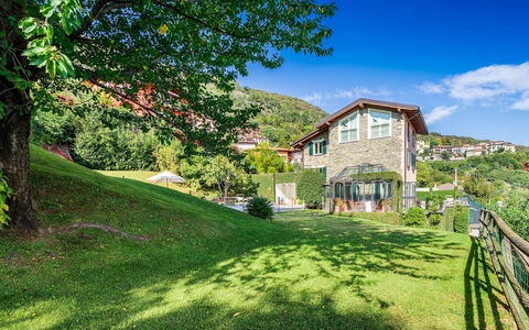 Villa la Dolce 8: Maison, Arbuste, Paysage, Zone Rurale, Domicile, Station De Montagne, Chalet, Couverture De Sol, Printemps