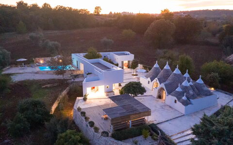 Trullo Santa Pazienza 6+3: Biens, Couvent, Aménagement Paysager, Hacienda, Monastère, Villa, Piscine