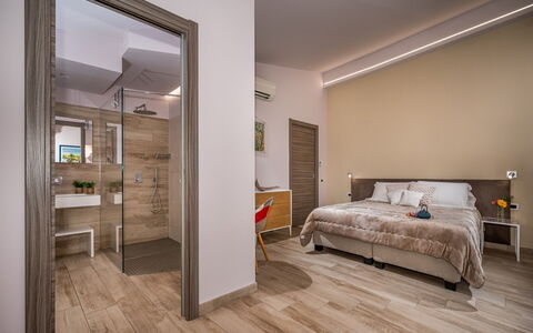 Villa Provenza 12+4: Design Intérieur, Meubles, Sol, Sol, Mur, Lit, Bois, Plafond, Chambre, Pièce