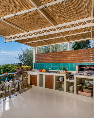 Villa Provenza 12+4: Recours, Ombre, Eco Hôtel, Chaise, Piscine, Tache De Bois, Hôtel, Structure En Plein Air, Villa, Plate-Forme