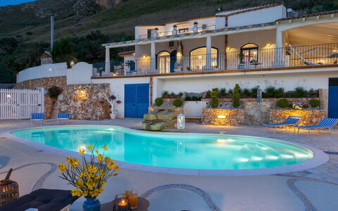 Villa Olimpia 6+2: Bleu, Piscine, Mobilier De Jardin, Recours, Meubles, Chaise, Biens, Eco Hôtel, Thermes, Villa