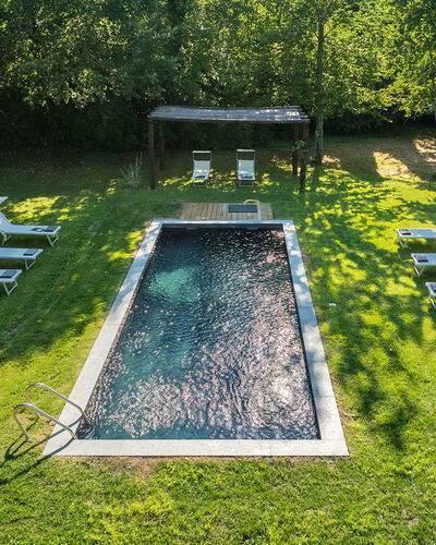 Casale dei Tigli 8: Piscine, Jardin, Pelouse, Aménagement Paysager, Arrière-Cour, Mobilier De Jardin, Parc, Caractéristique De L'Eau, Ombre, Cour