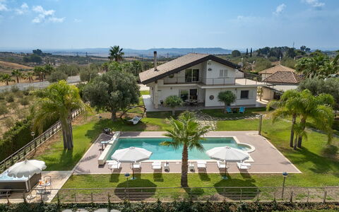 Villa Alessia 6: Piscine, Recours, Zone Résidentielle, Biens, Loisir, Parapluie, Manoir, Hacienda, Villa, Eco Hôtel
