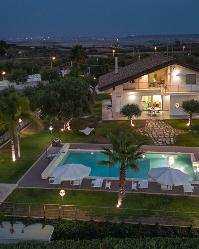 Villa Alessia 6: Piscine, Recours, Biens, Thermes, Villa, Hacienda, Manoir, Eco Hôtel, Ville Resort