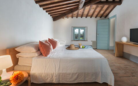Villa Carmeli 12+2: Mur, Design Intérieur, Bois, Chambre, Sol, Sol, Lit, Plafond, Meubles, Domicile