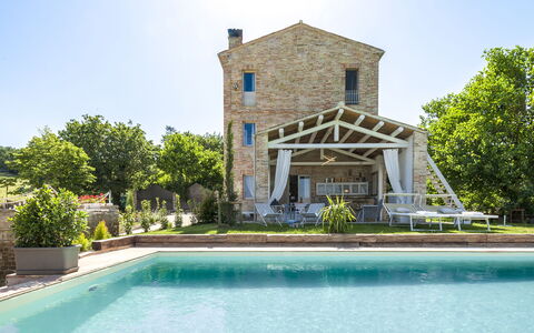 Casa Pilar 4+1: Piscine, Chalet, Biens, Ferme, Villa, Manoir, Eco Hôtel, Hacienda, Recours, Porche