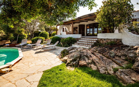 Villa Isa 6: Recours, Piscine, Biens, Jardin, Chalet, Eco Hôtel, Hacienda, Aménagement Paysager, Villa, Arrière-Cour