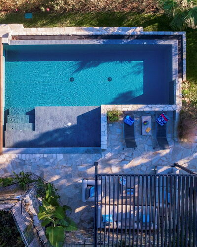 Villa nel Blu 8: Bleu, Piscine, Mobilier De Jardin, Recours, Meubles, Balancelle, Chaise, Composite, Loisir, Eco Hôtel