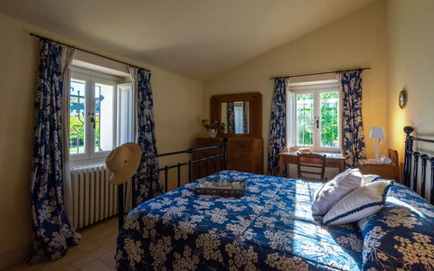 La Casa nei Vigneti 10: Meubles, Domicile, Chambre, Linge, Lit, Chaise, Literie, Drap De Lit, Cadre De Lit, Recours