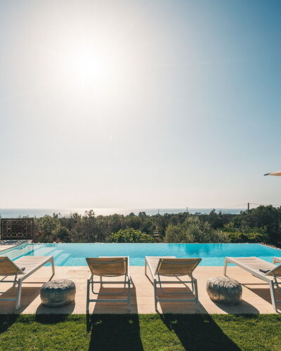 Villa la Pupazza 8: Piscine, Recours, Mobilier De Jardin, Ombre, Eco Hôtel, Balancelle, Tropiques, Chaise, Aménagement Paysager