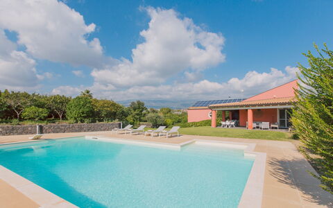 Villa Kimia 8: Piscine, Jardin, Aménagement Paysager, Recours, Ferme, Biens, Hacienda, Conception, Eco Hôtel, Villa