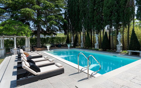 Villa Irma 10: Piscine, Mobilier De Jardin, Recours, Loisir, Composite, Ombre, Eco Hôtel, Caractéristique De L'Eau, Jardin, Aménagement Paysager