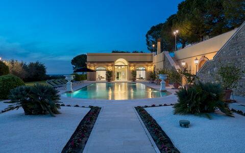 Tenuta Bagni De'Consoli 24: Piscine, Jardin, Recours, Biens, Aménagement Paysager, Hacienda, Ombre, Cour, Manoir, Pot De Fleur