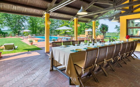 Tenuta Contessa Chiara 17: Piscine, Recours, Eco Hôtel, Ombre, Biens, Hacienda, Loisir, Chaise, Jardin, Mobilier De Jardin
