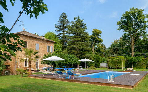 Villa Rustica 8: Piscine, Biens, Jardin, Ferme, Pelouse, Villa, Mobilier De Jardin, Aménagement Paysager, Hacienda, Chalet