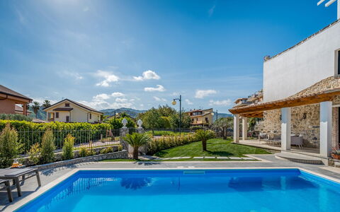 Villa Gallus 6: Piscine, Eco Hôtel, Biens, Recours, Villa, Ferme, Hacienda, Ville Resort