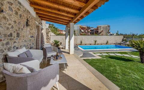 Villa Gallus 6: Piscine, Meubles, Recours, Mobilier De Jardin, Appartement, Chaise, Dalle, Eco Hôtel, Biens