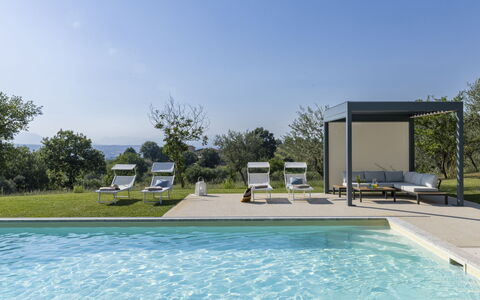 Villa Petrillo 6: Piscine, Mobilier De Jardin, Lot Terre, Jardin, Ombre, Recours, Aménagement Paysager, Structure En Plein Air, Pelouse