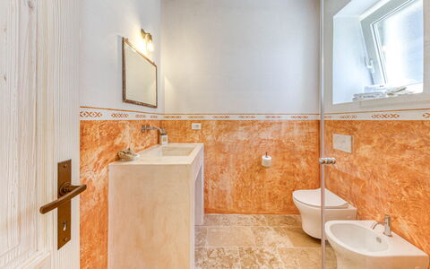 Il Nachiro 6: Sol, Sol, Luminaire Plomberie, Design Intérieur, Tuile, Salle De Bains, Plomberie, Robinet, Évier, Marbre