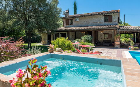 Dimora Alessandra 4: Piscine, Recours, Hacienda, Biens, Loisir, Ferme, Villa, Pot De Fleur, Eco Hôtel, Chaise