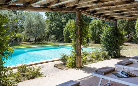 Casale le Querce di Cetona 8: Piscine, Mobilier De Jardin, Recours, Ombre, Arrière-Cour, Jardin, Eco Hôtel, Hacienda, Structure En Plein Air, Aménagement Paysager