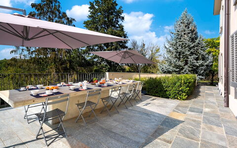 Villa Boemia 10: Meubles, Chaise, Mobilier De Jardin, Table, Tableau De Plein Air, Table Cuisine Et Salle A Manger, Ombre, Parapluie, Jardin, Patio