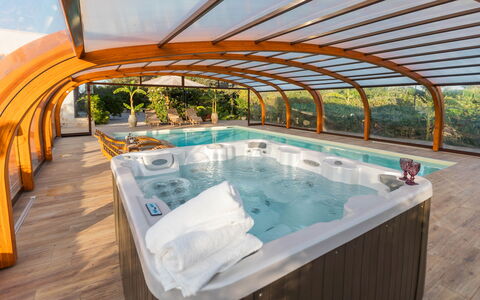Villa i Mori 4: Piscine, Recours, Loisir, Composite, Eco Hôtel, Ombre, Tache De Bois, Hôtel, Conception, Pot De Fleur