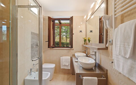 Tenuta Esdra 20: Sol, Mur, Design Intérieur, Luminaire Plomberie, Sol, Salle De Bains, Lavabo, Évier, Domicile, Robinet