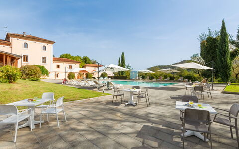 Tenuta Esdra 20: Recours, Ville Resort, Piscine, Villa