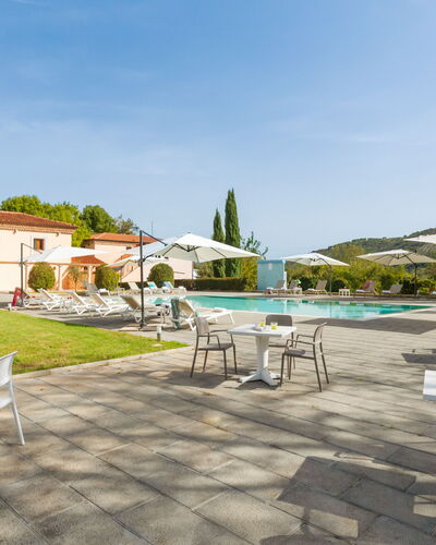 Tenuta Esdra 20: Recours, Ville Resort, Piscine, Villa