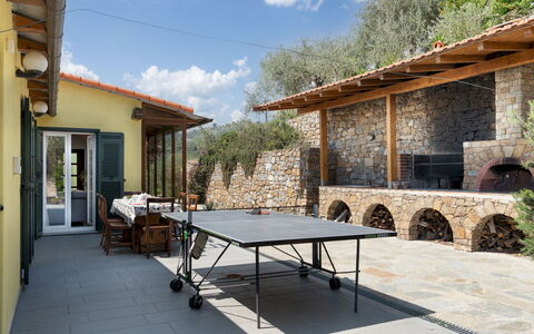 Villa Vittorio 6+2: Meubles, Mobilier De Jardin, Table, Chaise, Tableau De Plein Air, Ombre, Dalle, Table Cuisine Et Salle A Manger, Mur De Pierre, Porche