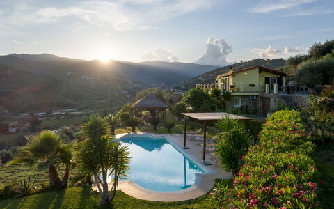 Villa Vittorio 6+2: Piscine, Paysage, Recours, Eco Hôtel, Biens, Station De Montagne, Chaîne De Montagnes, Aménagement Paysager, Villa, Ferme