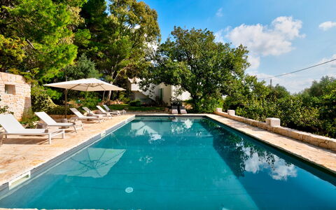 Villa Giari 8: Piscine, Mobilier De Jardin, Recours, Biens, Balancelle, Ombre, Eco Hôtel, Hacienda, Villa, Caractéristique De L'Eau