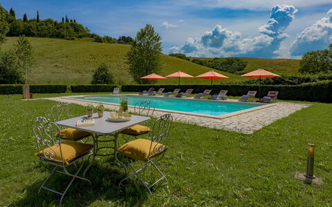 Villa Iside 8: Jardin, Piscine, Pelouse, Eco Hôtel, Recours, Aménagement Paysager, Mobilier De Jardin, Parc, Hacienda, Ferme