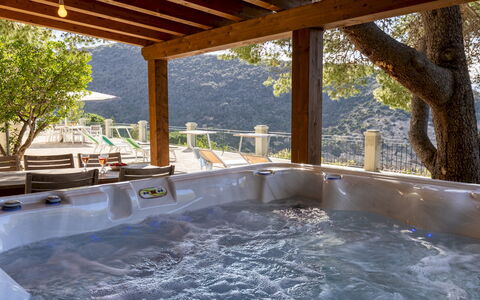 Villa Meraviglia 8: Piscine, Recours, Eco Hôtel, Luminaire Plomberie, Plate-Forme, Jacuzzi, Ombre, Hôtel, Tache De Bois