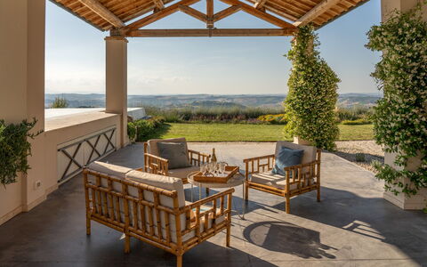 Villa Dianella 8+2: Meubles, Lot Terre, Mobilier De Jardin, Jardin, Chaise, Structure En Plein Air, Ombre, Aménagement Paysager, Patio, Porche