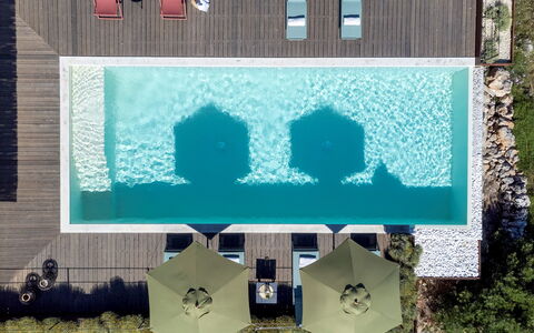 Dimora degli Ulivi 10: Piscine, Bleu, L'Eau, Recours, Mobilier De Jardin, Loisir, Eco Hôtel, Composite, Balancelle, Chaise