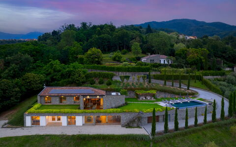 Villa Krisztina 10: Paysage, Biens, Jardin, Chalet, Eco Hôtel, Aménagement Paysager, Station De Montagne, Piscine, Recours, Villa