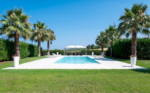 Villa Bianca 10: Piscine, Recours, Ombre, Loisir, Aménagement Paysager, Jardin, Eco Hôtel, Pelouse